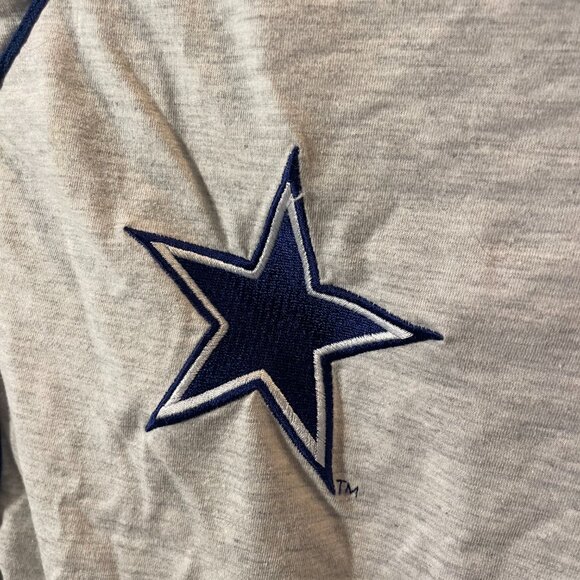 Team NFL by ESLEEP vintage V-neck button up T-shirt - Picture 2 of 3